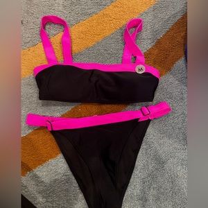 Forever 21 Bikini- New , size medium
